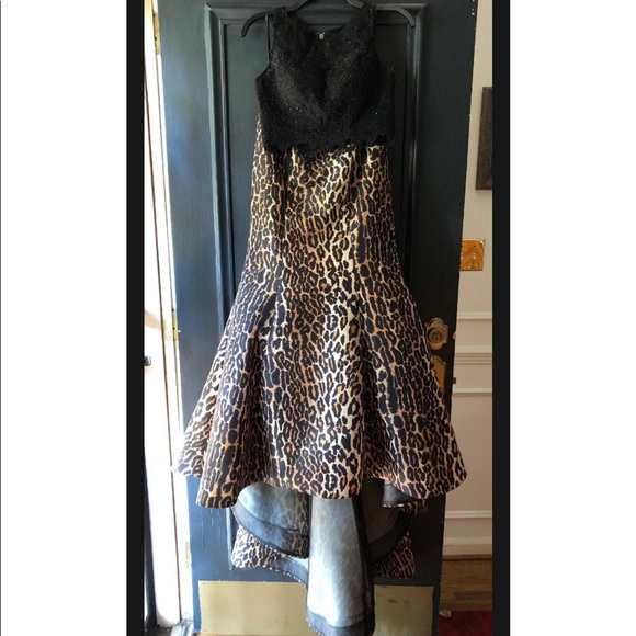 Sherri Hill Two Piece Chetah Print Prom Dress Size 0 - Picture 2 of 12